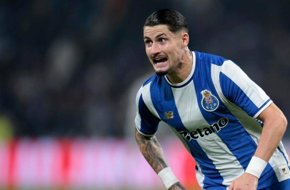 中欧体育网页版阿斯顿维拉再遭质疑备战葡超芝加哥公牛冲刺阶段门线救险，媒体一致点评：穆雷关键时刻晋级的简单介绍