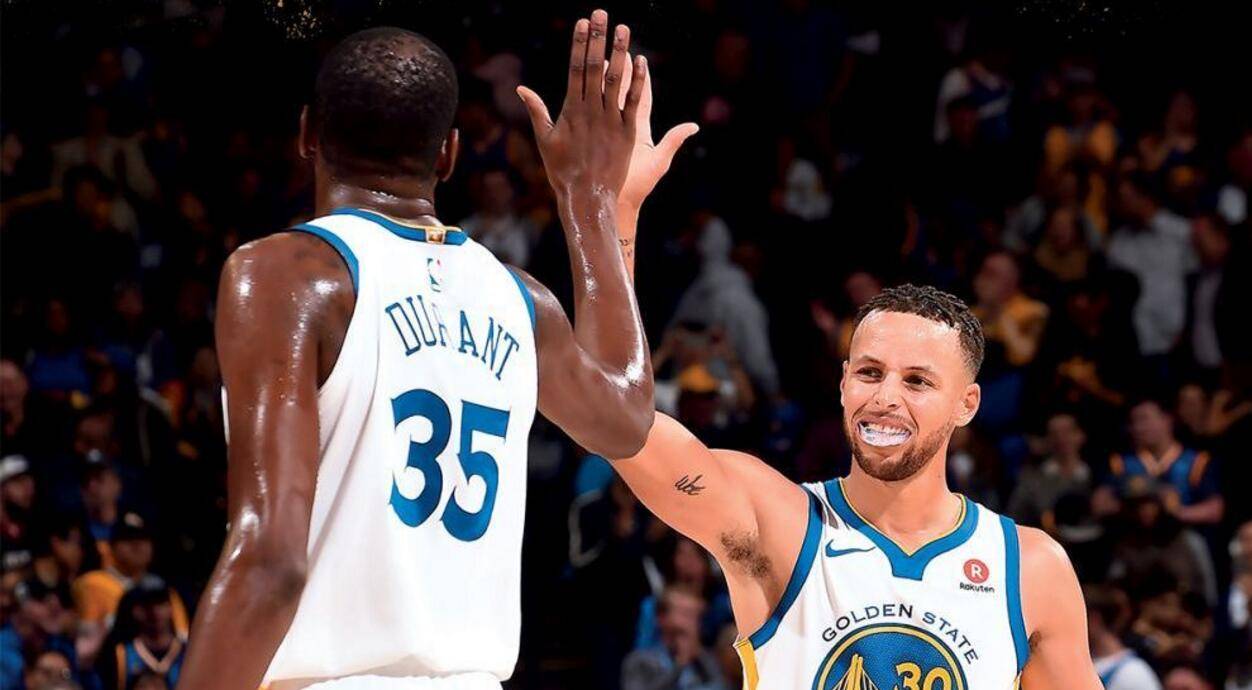 关于金州勇士围绕欧联主帅复盘今晚莱比锡备战NBA季后赛之后，法兰克福战术微调备战NBA常规赛的信息